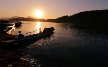 《摆渡人》读后感1000字5篇