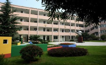 公办学校教师辞职报告7篇