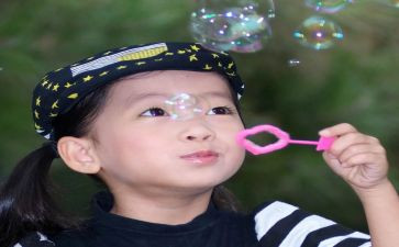 科学中班《吹泡泡》教案5篇