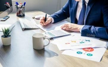 会计年终总结报告6篇