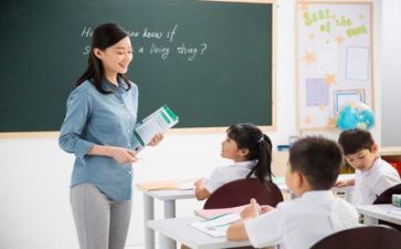 教师年度述职总结报告8篇