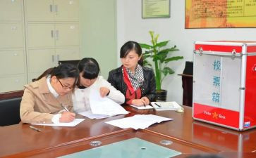 设计经理述职报告8篇