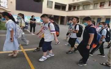 小学六年级难忘的事作文600字5篇