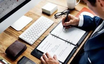 楼长辞职报告最新8篇