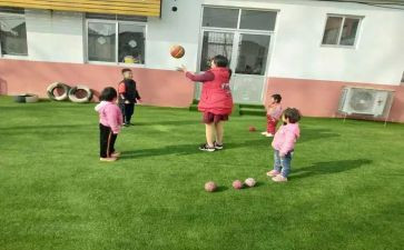 小学篮球抛接球教案5篇