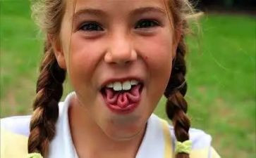 写《俗世奇人》读后感7篇