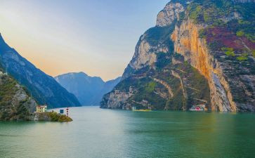 三峡的读后感7篇