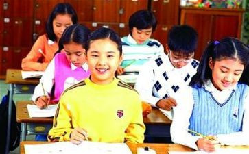 区优秀小学生事迹通用6篇