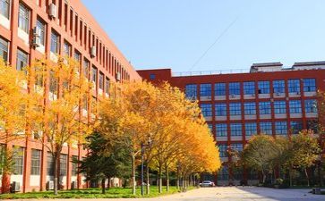 逛学校作文参考5篇