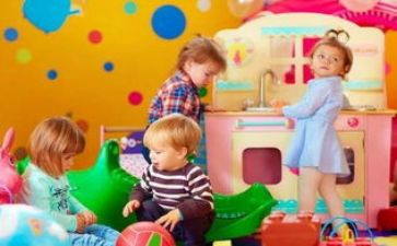 《画》幼儿园教案最新5篇