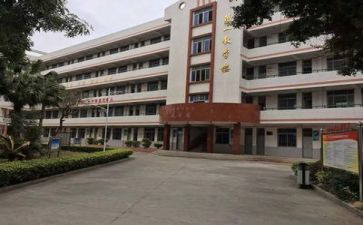 中专医学生自我鉴定推荐8篇