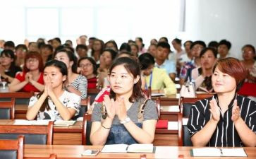 中班主班老师的工作总结8篇